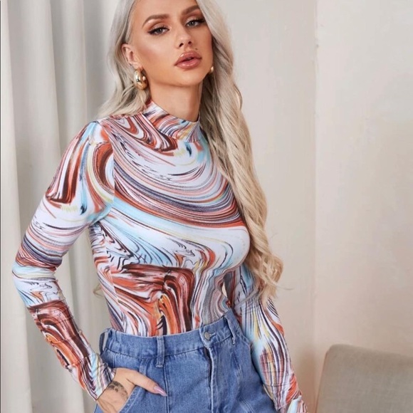 SHEIN Mock-neck Marble Fitted Tee - Picture 1 of 8